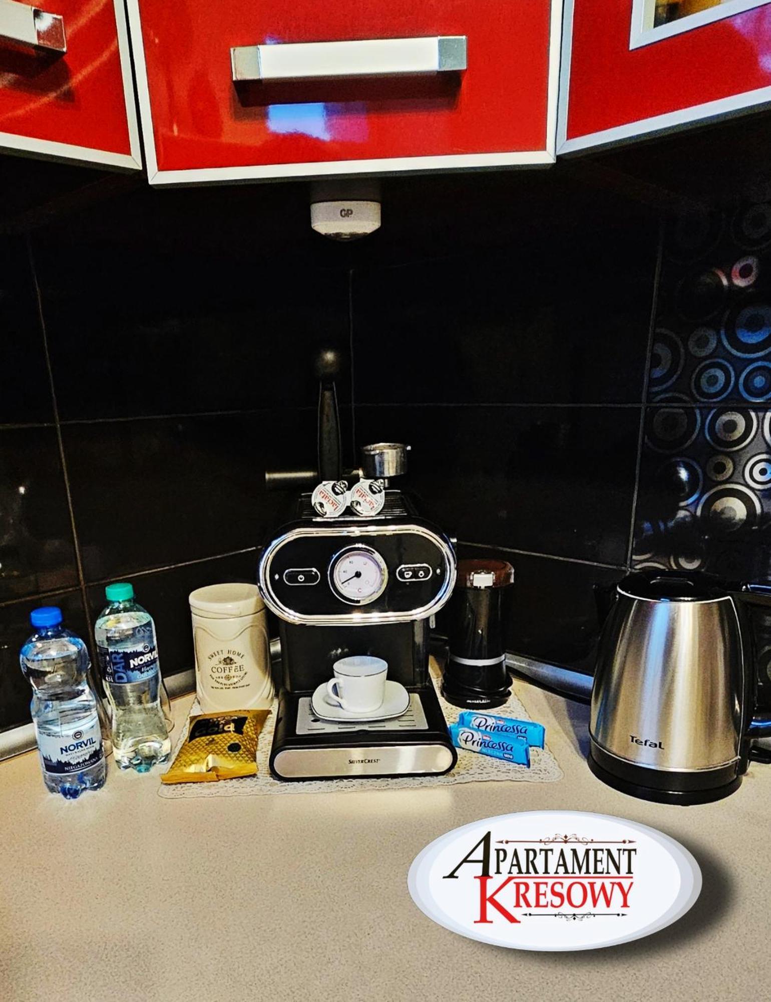 Apartament Kresowy Parter 3 Pokoje Duza Lazienka Kabino-Wanna Spa Wi Fi Ekspres 2X Smart Tv Antresola Parking Free Plac Zabaw Bilet Na Aquapark 150M W Cenie Hrubieszow Dış mekan fotoğraf